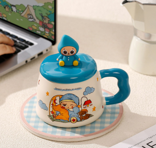 Cartoon “Pibo” Ceramic Mug with Lid – Cute Office Coffee Cup