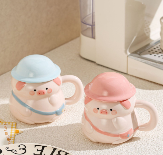Cute Pig Ceramic Mug – Birthday Mug with Lid & Spoon