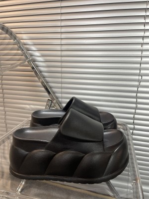 Women’s 9cm Platform Slippers Solid Color Summer Slip-On Sandals