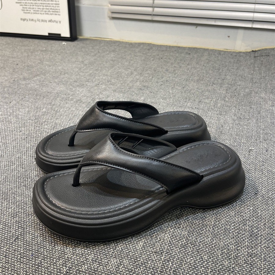 Women’s Platform Flip Flops Thick Sole Summer Outdoor Slippers